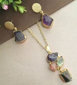 Golden Raw Stone Chain Pendant