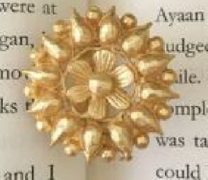 Jayshree Golden Flower Ring