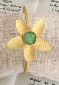 Lisa Floral Bracelet