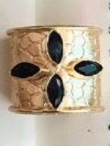 Terrie Traditional Ring