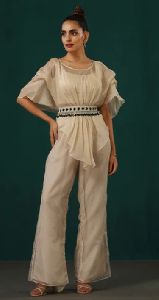 Ivory Woman Cape With Trouser