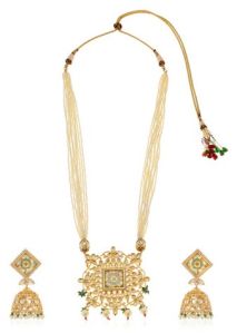 Long Woman Polki Pendant Necklace Set