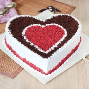 red velvet arche cake