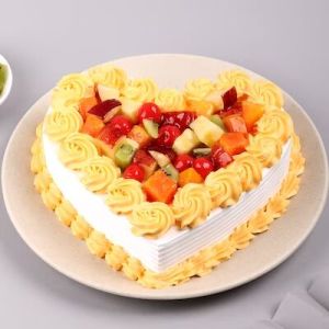 Delectable Fruit Heart Cake