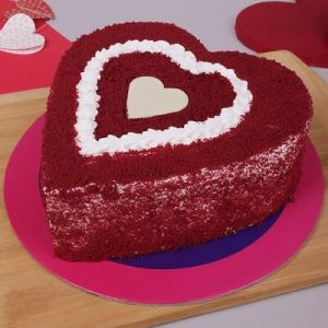 Sweet Red Heart Velvet Cake