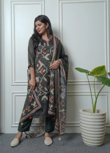 Womens Shimmer Chanderi Kurta Pant With Dupatta Set