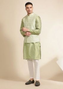 Men GREEN SILK BLEND KURTA WITH WOVEN DESIGN NEHRU JACKET SET