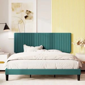 Tufted Upholstered Queen Bed