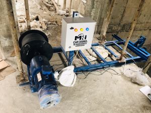 300 Kg Mini Lift Machine