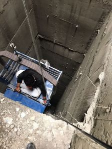 300 Kg Mini Lift Machine