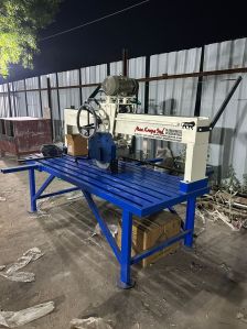 7 Feet Stone Cutting Machine