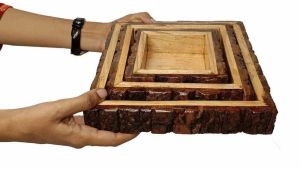 Stylish Wooden Bark Serving Platter Set
