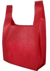 Red Non Woven U Cut Bags