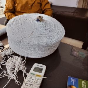 white mop yarn