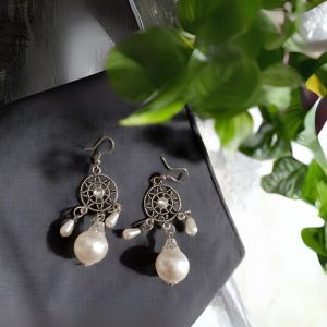 JJO14 Ladies Trendy Pearl Oxidized Drop Earrings