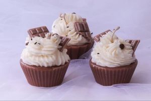 Celebration Cupcake Scented Chocolate Candles