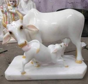 Marble Kamdhenu Cow And Calf Statue