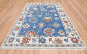 Hand Knotted Woolen Carpet