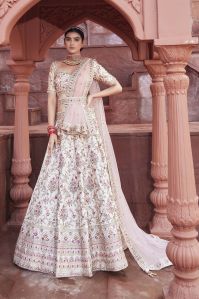 Ladies Creamy Pastel Bridal Wear Silk Lehenga Choli