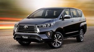 toyota innova rental