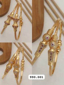 gold forming jewellery