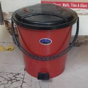 Black and Red Plastic Kitchen Dustbin