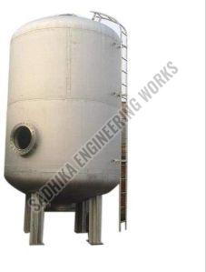 Mild Steel Chemical Storage Tank