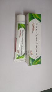 Clindamycin Phosphate & Nicotinamide Gel Velotin Gel