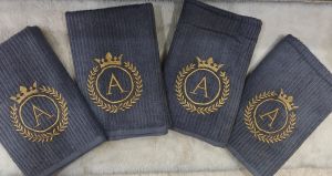 Premium Monogram Laurel Towel Set