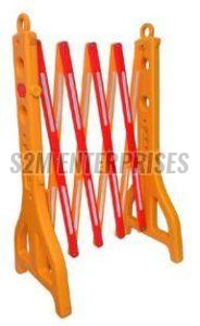 Plastic Scissor Barrier