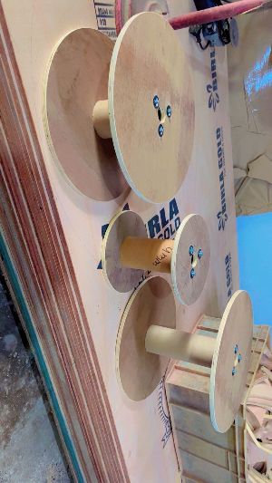 Industrial Plywood Bobbin Reel