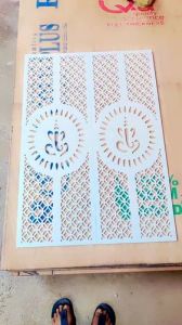 12 Mm White Glossy Mandir Background MDF Jali