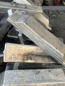 97.4% Aluminium Ingot