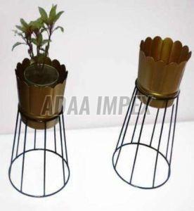 Scallop EDGE Vertical Rod Iron Planter Stand