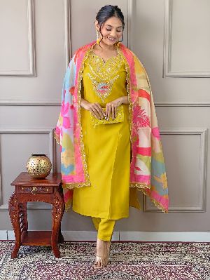 Ladies Embroidered Viscose Kurta Pant Dupatta Set