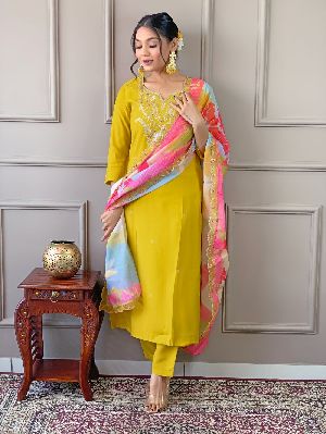 Ladies Embroidered Viscose Kurta Pant Dupatta Set