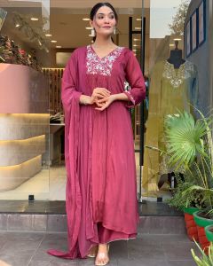Ladies Stylish Chinon Viscose Embroidered Kurta, Pant and Dupatta Set