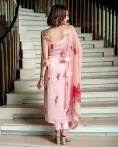 Ladies Peach Viscose Chanderi Kurta, Pant and Dupatta Set