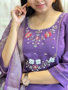 Ladies Viscose Embroidered Kurta, Pant And Jacquard Dupatta Set