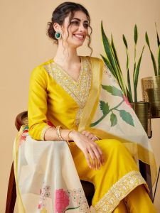 Ladies Chinon Viscose Embroidered Kurta, Pant and Dupatta Set