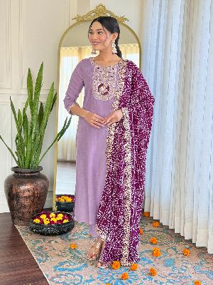 Ladies Rayon Embroidered Kurta, Pant And Dupatta Set