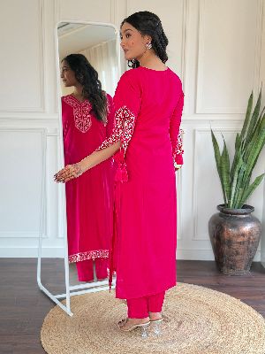 Ladies Bsy Viscose Embroidered Kurta, Pant And Dupatta Set
