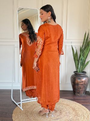 Ladies Bsy Viscose Embroidered Kurta, Pant And Dupatta Set