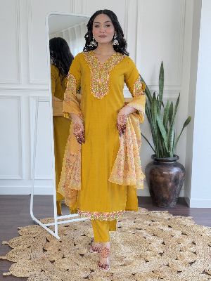 Ladies Bsy Viscose Embroidered Kurta, Pant And Dupatta Set