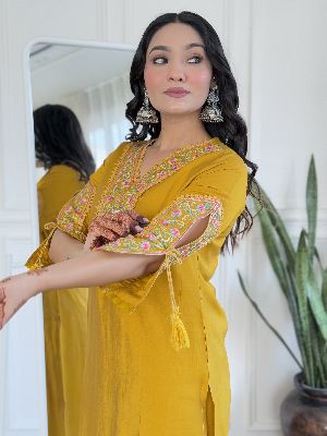 Ladies Bsy Viscose Embroidered Kurta, Pant And Dupatta Set