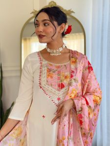 Ladies White Rayon Embroidered Kurta, Pant  And Dupatta Set