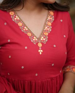 Ladies Red Viscose Chanderi Kurta, Pant and Dupatta Set