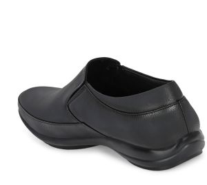 Mens Black Derby Sleek Slip-On Shoes