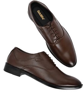 Mens Brown Brogue Sleek Lace-Up Shoes