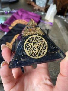 Black Tourmaline Shree Yantra Orgone Pyramid